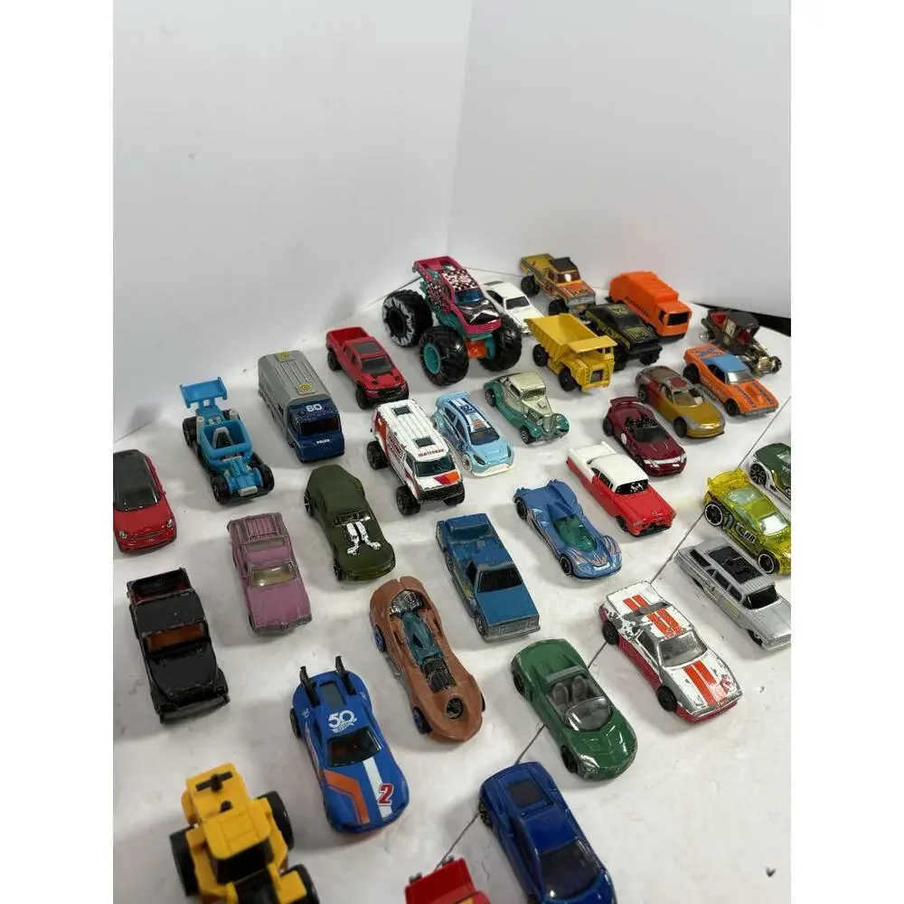toy car lot hot wheels matchbox Heavy Use Loose Cars